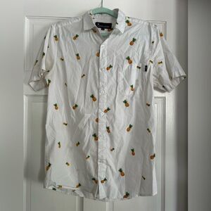 Lanikai Surf mens Button Up Pineapple Shirt Size M
